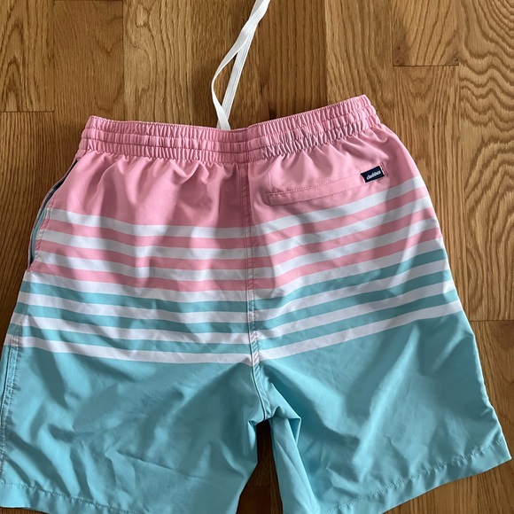 Men’s large Chubbies swimsuit (inseam 7”) - Picture 2 of 6
